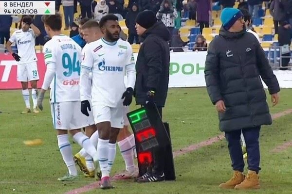 Женщина, сбившая ребенка на пешеходном переходе, предстанет перед судом. Машина раздробила девочке череп