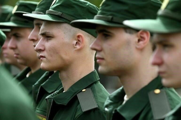 Изменения в продолжительности военной службы для призывников в 2025 году