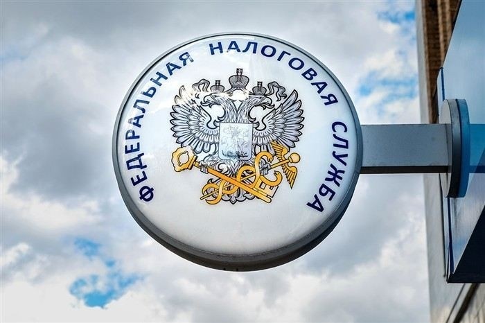 Можно ли снять арест с карты, на которой находятся только пособия и пенсии