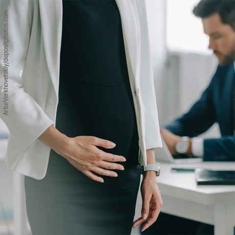 Какие компенсации положены при увольнении беременной женщины по ее инициативе