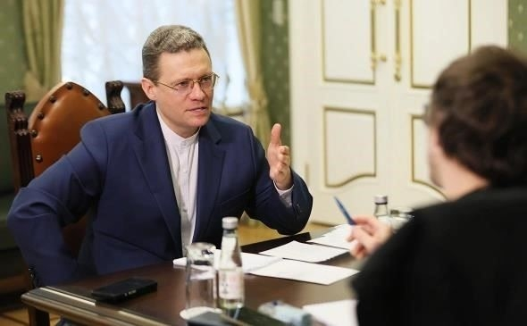 Официальное удостоверение личности, необходимое для покупки билетов на внутренние рейсы