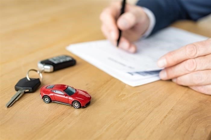 Можно ли подать иск в страховую компанию без владельца автомобиля?