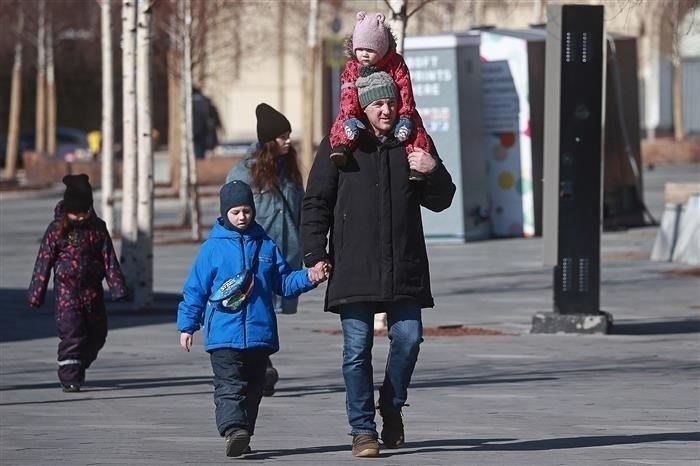Подтверждение родства: Свидетельства о рождении и юридические документы
