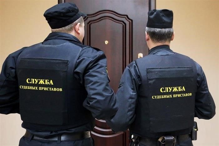 Как приобрести квартиру у бывшего владельца, находящегося в состоянии банкротства: Риски и возможности