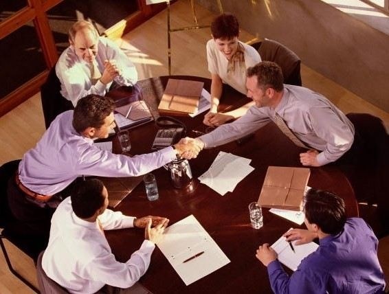 Косметический ремонт в арендованной квартире: кто должен его делать?