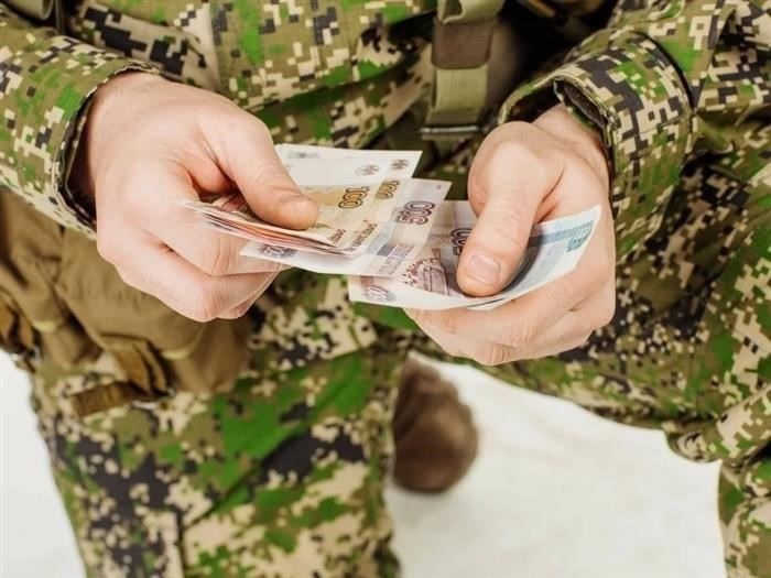 Что входит в зарплату солдата?